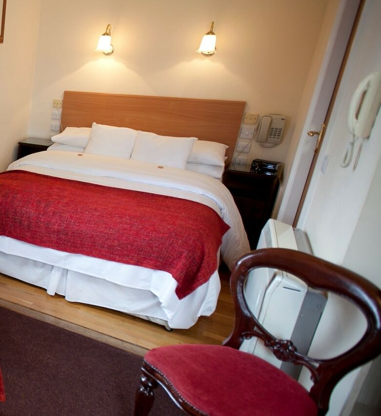 Hotel Leeson Bridge Guesthouse