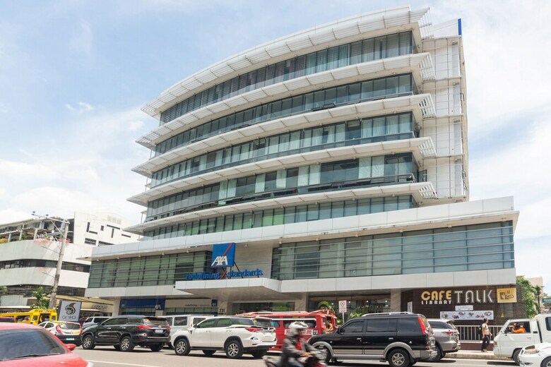Hotel Oyo 208 Anika Suites