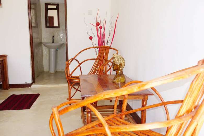 Hotel Ananda Beach House