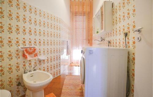 Three-bedroom Apartment In Giarre