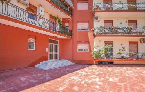 Three-bedroom Apartment In Giarre
