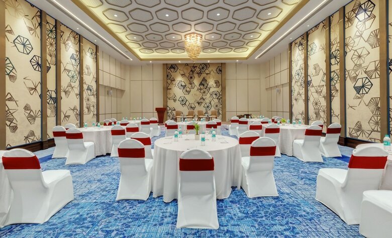 Hotel The Fern Residency Karad