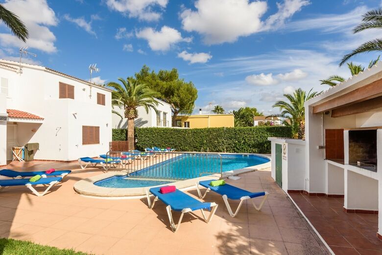 Apartamentos Menorca Palmeras
