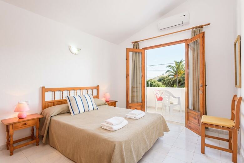 Apartamentos Menorca Palmeras