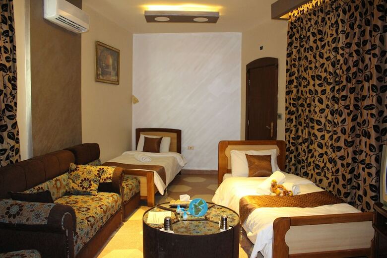 Arab Tower Hotel