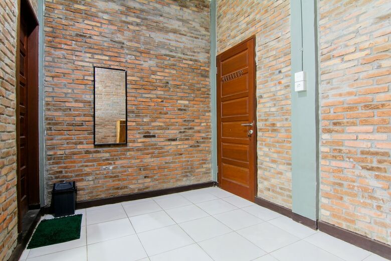 Hotel Bua Guest House