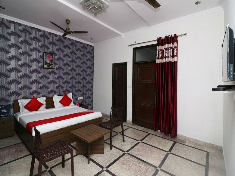 Hotel Oyo 22506 Heaven Residency