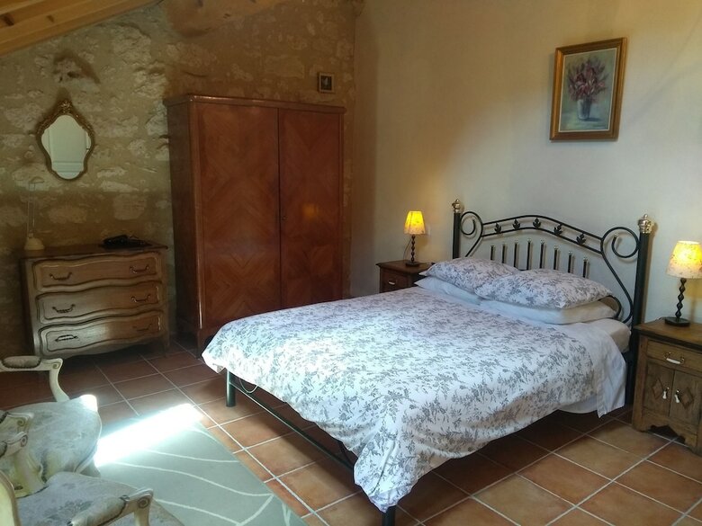 Le Domaine Du Chasselas - B&B