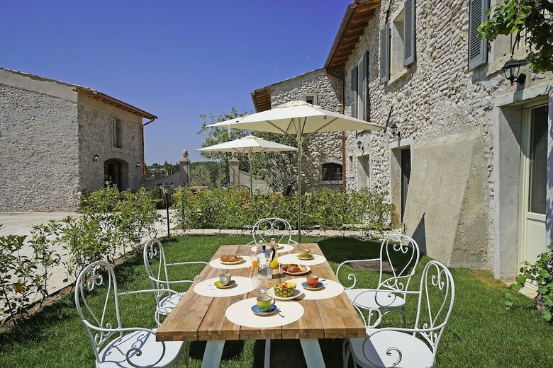 Dogoli Country Apartments