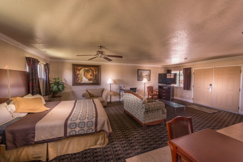 Hotel Edgewater Inn Reedley