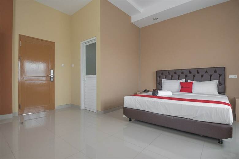 Hotel Reddoorz Near Islamic Center Samarinda