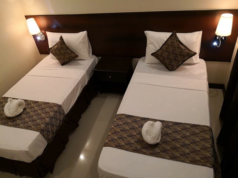 Hotel Avisha Suites