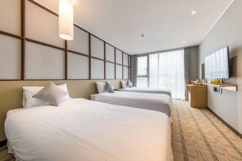 Shin Shin Hotel Cheonjiyeon