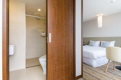 Shin Shin Hotel Cheonjiyeon
