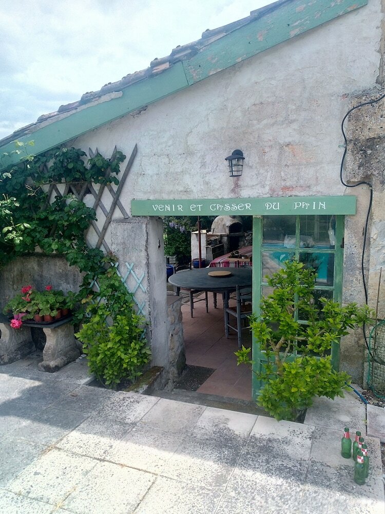 Chauffour Farmhouse