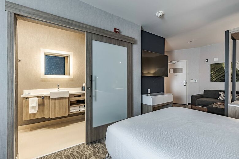 Hotel Springhill Suites By Marriott Fort Wayne North