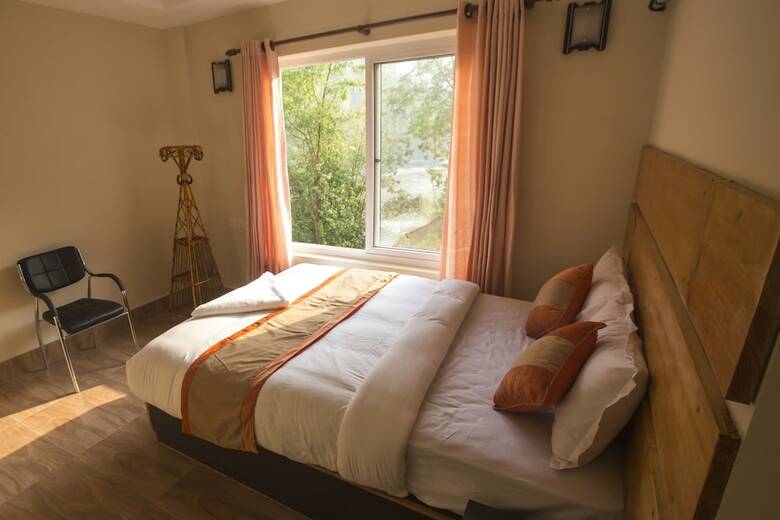 Hotel Trishuli Riverside Resort
