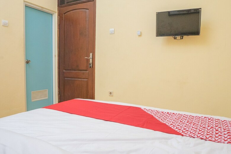 Hostal Oyo 643 Al Thalib 8 Syariah