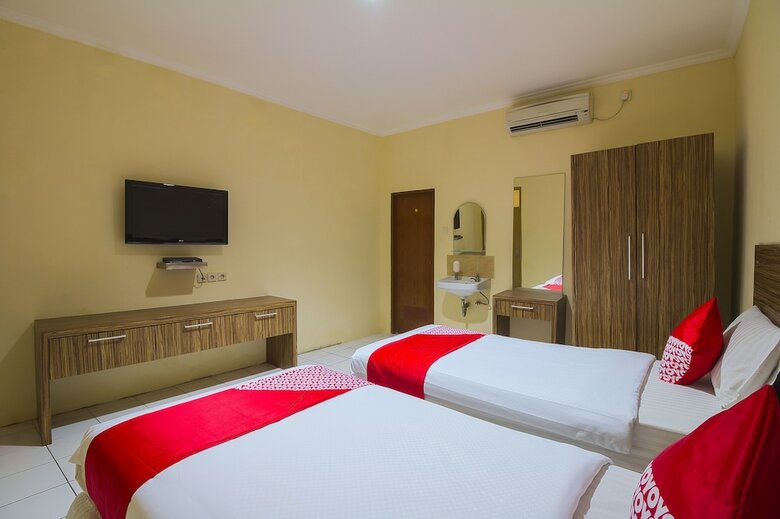 Oyo 688 Grand Pakidulan Hotel