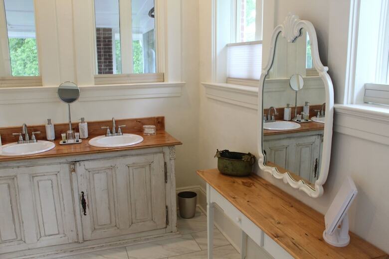 Gillen House Bed And Breakfast