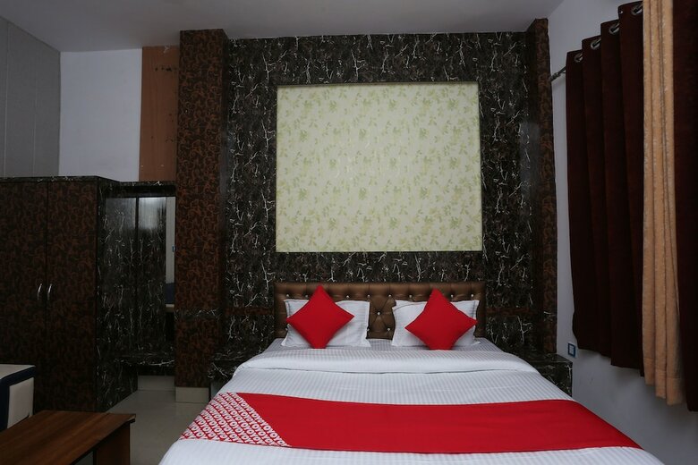 Oyo 29415 Hotel Ocean Blue