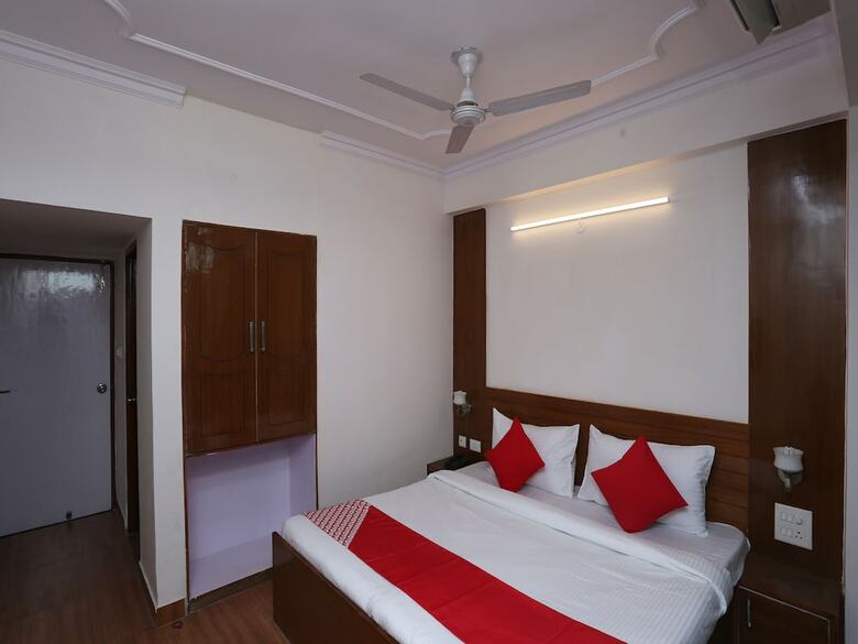 Hotel Oyo Flagship 23607 Kailash Residency