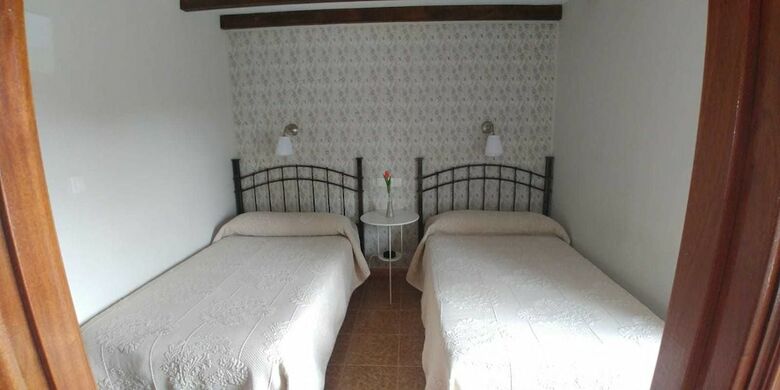 Pension Hostal Restaurante Parajes