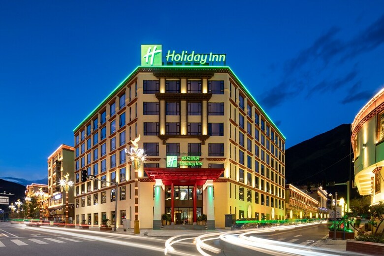 Hotel Holiday Inn Batang