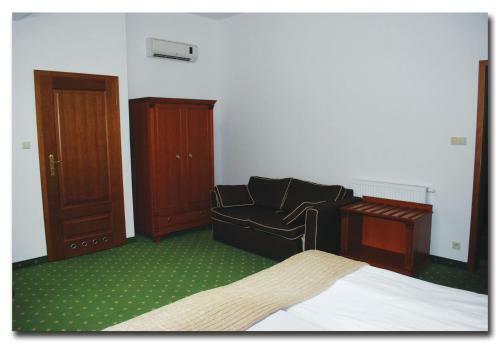 Hotel Karczma Nad Stawem