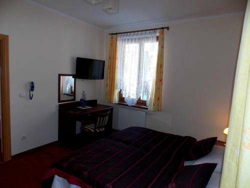 Hostal Pensjonat Pod D?ug? Polan?