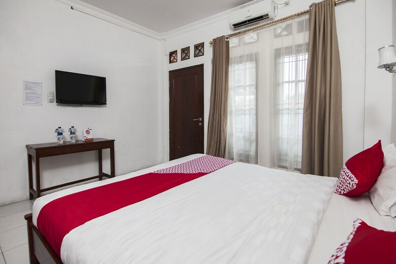 Hotel Oyo 796 Penginapan Fergael