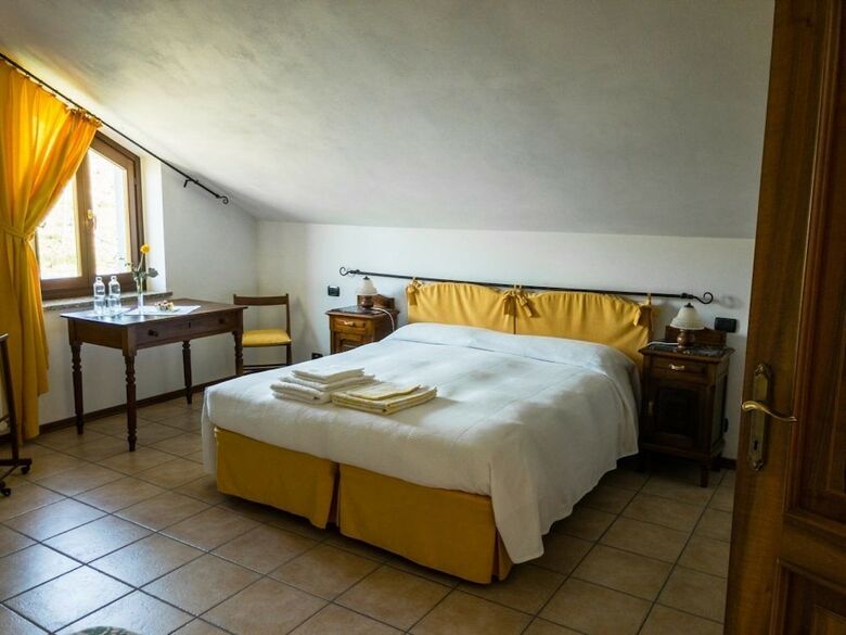 Bed & Breakfast Cascina Beccaris