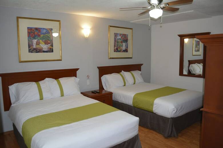 Hotel Suites Bajio