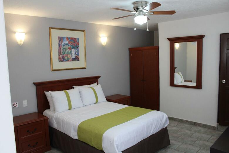 Hotel Suites Bajio