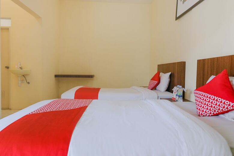 Hotel Oyo 709 Semampir Residence At Malang