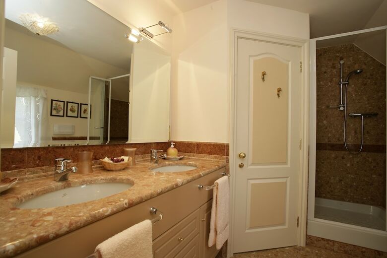 Bed & Breakfast Brampton Grange