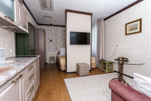 Gubernskiy Apart Hotel