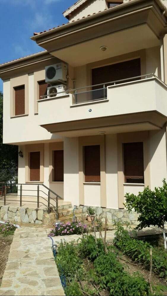 Apartamento Fit'art Saranda Evleri