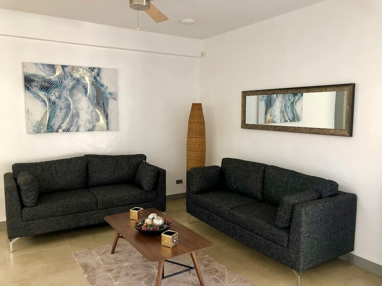 Hotel Sunset Cove Beach & Dive Resort