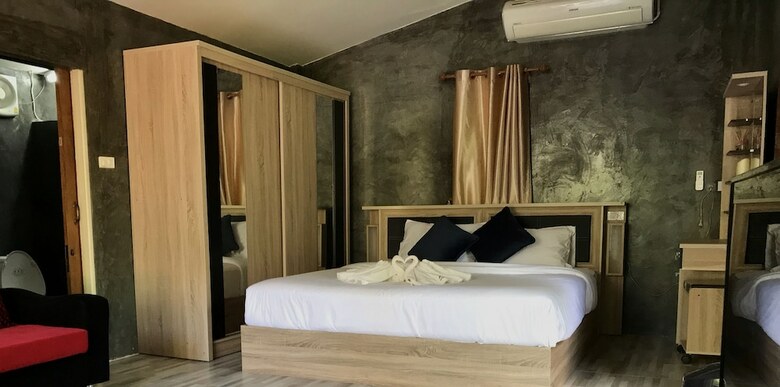 Hostal Rai Phusaitran