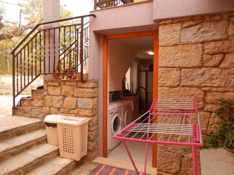 Apartments Sveti Leonard