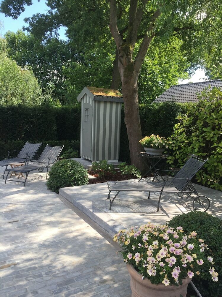 Bed & Breakfast Charming Escape