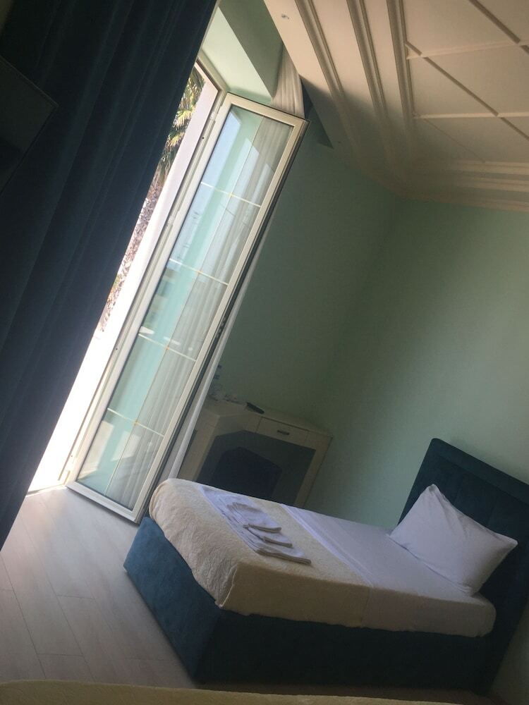 Lukas Hotel