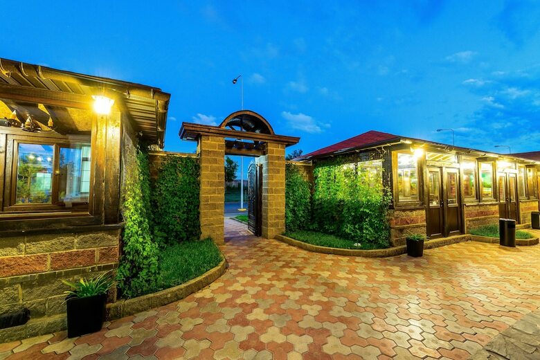 Hotel Adler