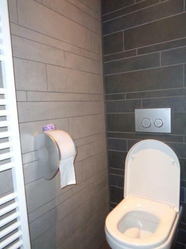 Brxxl 5 City Centre Hostel