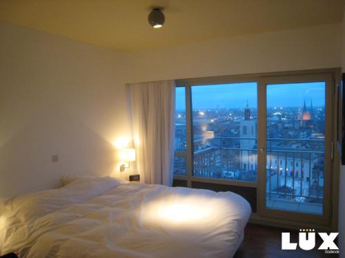 Lux Skyline Sea-view Apartments