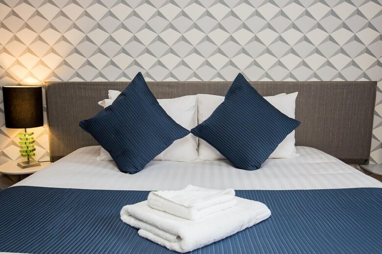 Draycote Hotel