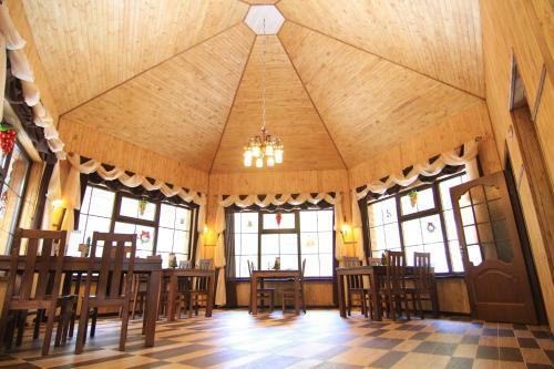 Posada Grunok (Adults Only)