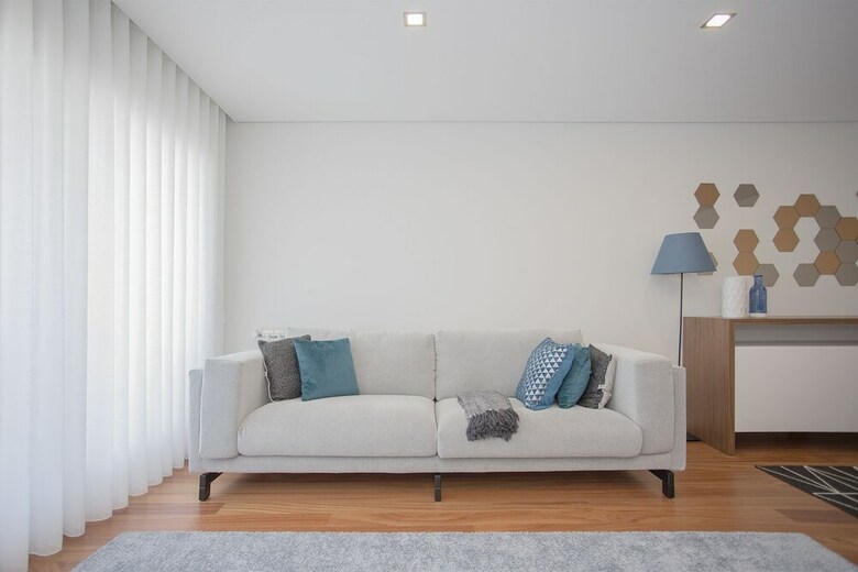 Liiiving - Luxury River View Apartments