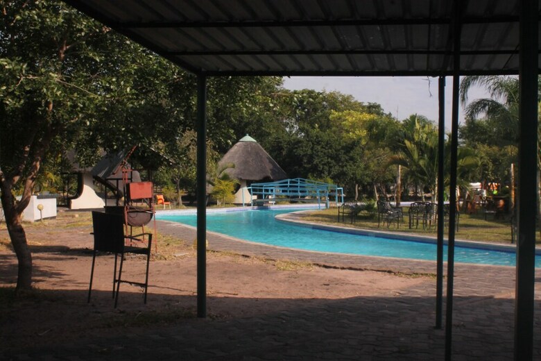 Posada Acamms Gardens Lodge Mongu